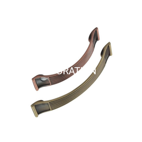 Manija europea clásica de la cocina de la manija del estilo del cobre antiguo de la aleación del cinc clásico de 96m m