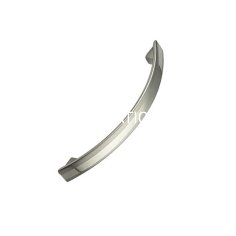 Manija dorada cepillada de moda para muebles, tirador de aleación de zinc de suministro de fábrica, 96mm