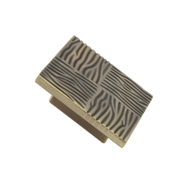 Manija europea de la cocina de la manija de los muebles del cuadrado de la aleación 60m m del cinc del estilo