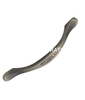 Venta al por mayor Hardware de aleación de zinc 96 mm 128 mm Manija Muebles Hardware Tirador Manija de acero inoxidable